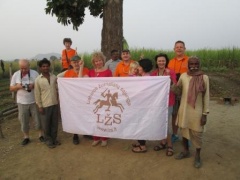 Pakeliui į Varanasi, cukrašvendrių lauke